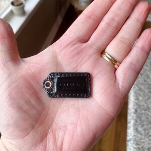 ♥️💖 Coach Hangtag Small Black Patent Leather Hang Tag Bag Charm Key Fob